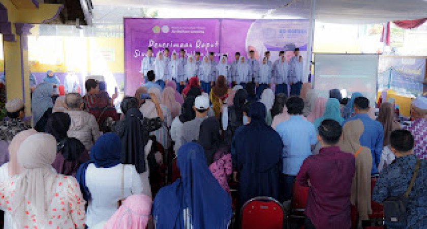 MTs Terpadu Ar Roihan Gelar Penerimaan Rapor Semester Ganjil: Wujud Sinergi Madrasah dan Orang Tua