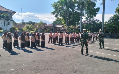 Program Latihan Baris-berbaris (LBB) “Pasukan Khusus”:  Media Pengembangan Karakter di MTs Terpadu Ar Roihan Lawang
