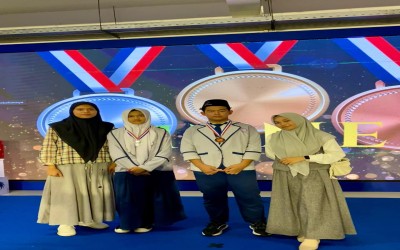 Prestasi Dua Siswa MTs. Terpadu Ar-Roihan di Malang Science Competition 2025