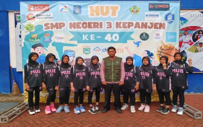 Tim Basket Putri MTs Terpadu Ar Roihan Lawang Raih Juara 3  Turnamen Bola Basket HUT SMPN 3 Kepanjen