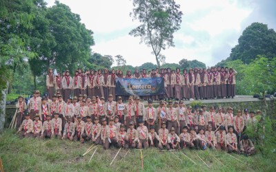 Penjelajahan Alam GERAM MTs Terpadu Ar Roihan  Tanamkan Karakter dan Kepedulian Lingkungan